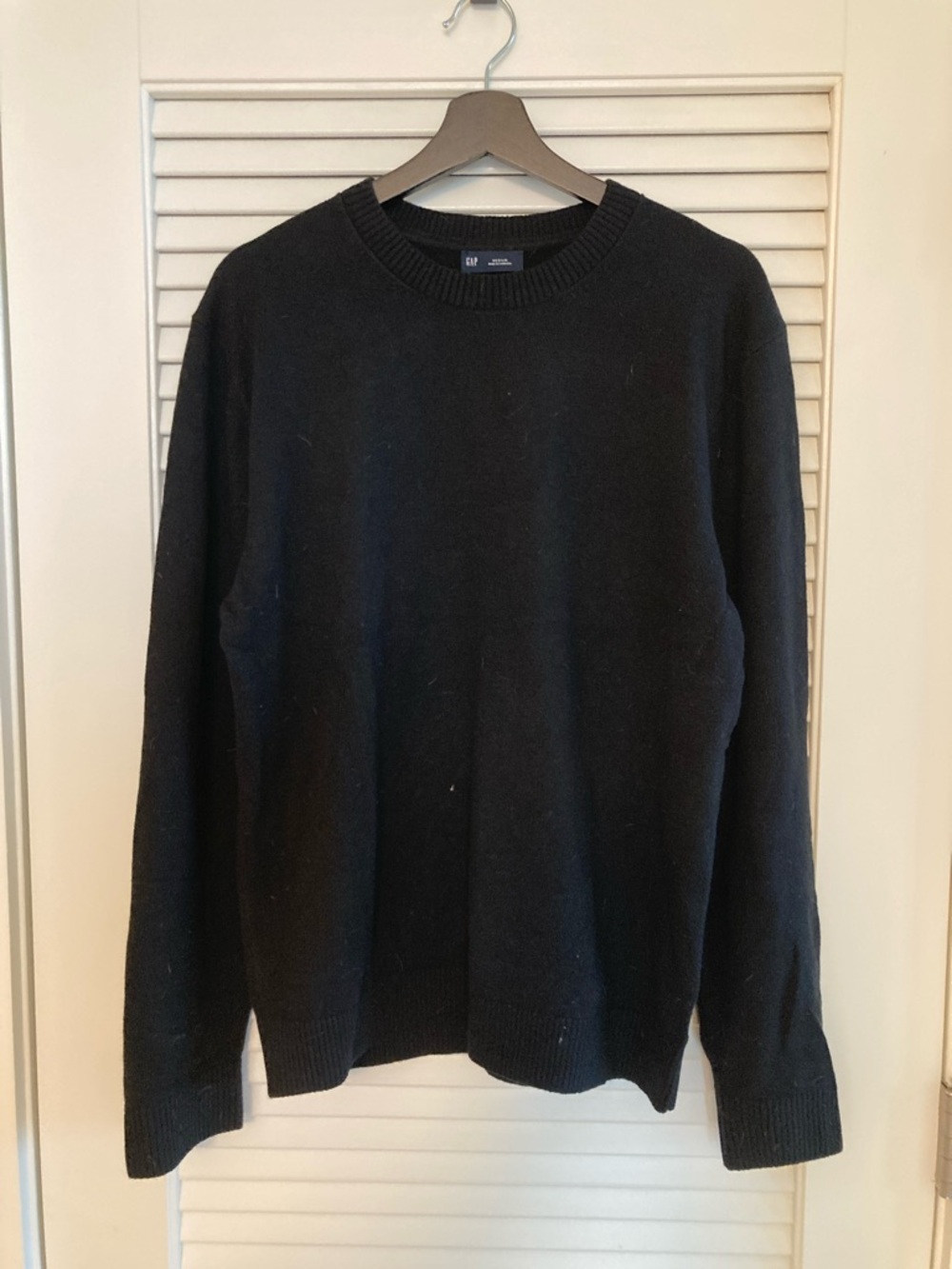 GAP Cashsoft Men's Classic Black Crewneck Pullover Sweater (Size M)